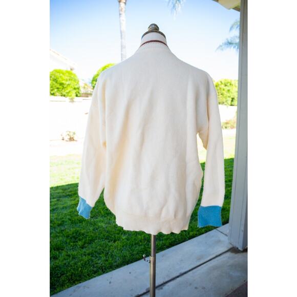 Women's Vintage Knit Sweater Brown Teddy Bear with Blue Scarf Pullover - Picture 3 of 3